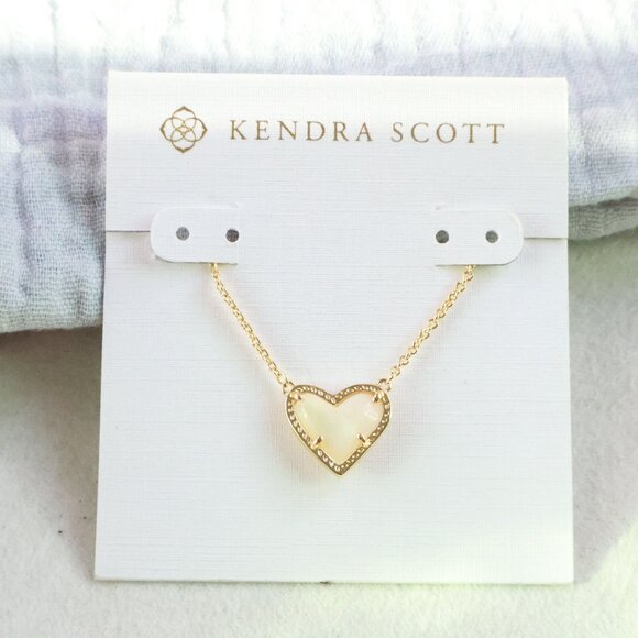 Kendra Scott Jewelry - Kendra Scott Ari Heart Gold Necklace Ivory Mother-of-Pearl